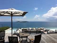 -瑰丽酒店·海吧·天际下午茶·现场DJ·天台酒吧