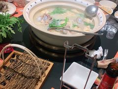 -小乌猪·金华筒骨煲(永盛购物广场店)