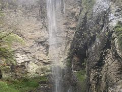 -燕子河大峡谷天坑仙境