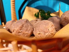 -左庭右院鲜牛肉火锅(金山万达店)