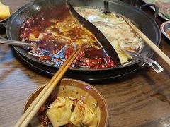 -萍姐火锅·公路夜市(武汉首店)