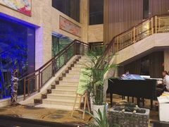 -浙商世贸玉龙酒店