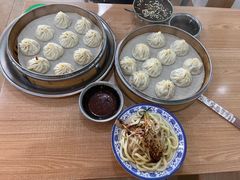 -清真老铁家灌汤包