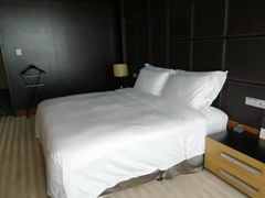 -青岛海尔洲际酒店