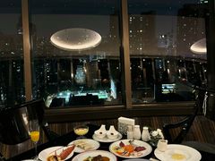 -广州花园酒店·凌璇阁旋转餐厅CAROUSEL360