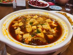 -肆海小川菜酒馆Wine Bistro (青年路店)