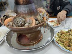 -一口猪海鲜浑锅·东北家常菜