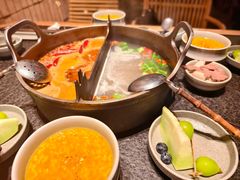-三出山火锅(南京万象天地店)