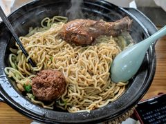 鸡腿焖面-寅春老卤面(长亭街店)