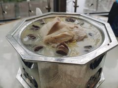 锅仔酸菜汆白肉-京滨饭店·餐厅(阜外大街店)