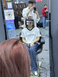 -藤野造型专业烫染接发