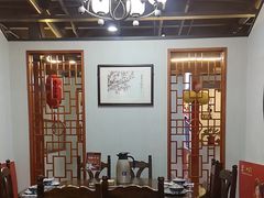 -乡土黄·鲜牛肉火锅·小龙虾(兴业街店)