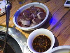 -山河屯铁锅炖(哈西站店)