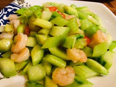西芹青瓜伴虾仁-山城遇宴·重庆江湖菜(五道口银谷大厦店)