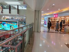 -鸿通城购物中心