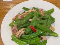 荷兰豆炒鱿鱼-唔止卤嘢·潮州府城菜(鹭江店)