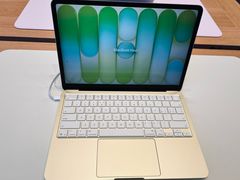-Apple零售店(华贸购物中心店)