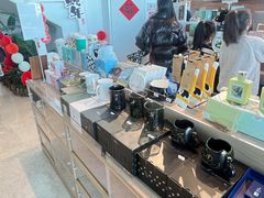 -抱抱地球咖啡馆(国家海洋博物馆店)