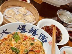 -李犟大爆鳝面·手工蟹黄包(湖滨西湖店)