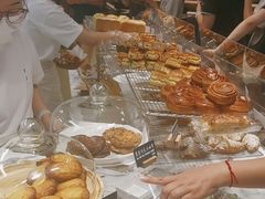 -麦田工坊(月湖店)