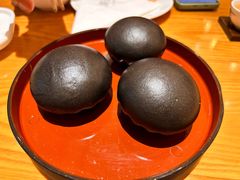 黑金流沙包-粤域茶餐厅