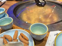 -山河屯铁锅炖·非遗东北菜(南山店)