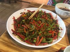 -自贡盐帮菜·玩辣餐厅(樱花园西街店)