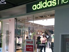 -adidas(正佳广场店)