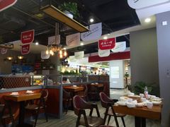 大堂-周鱼小馆石锅酸菜鱼(活力汇店)