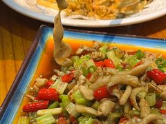 -二钳洞庭虾蟹·江湖菜(成都鹭岛店)