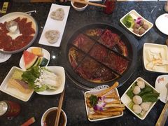 -井格重庆火锅(临平银泰城店)