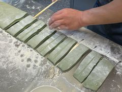 -李与白包子铺(桐梓林店)