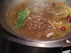 -辣伍鲜毛肚老火锅(元一店)