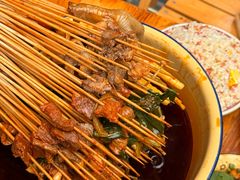 -拈签一笑黄牛肉辣卤串串