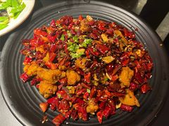 -麻六记(凤凰汇店)