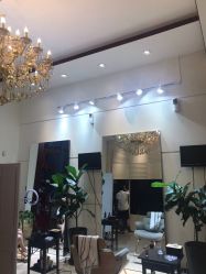 -Hello Lady发型设计