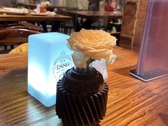 -1886德国汽车餐厅(外滩十六铺码头店)