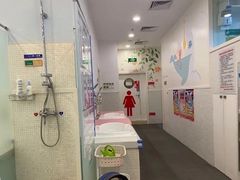 -龙格亲子游泳·水育早教运动中心(绿宝中心)