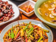 -绝城芋儿鸡(犀浦旗舰店)