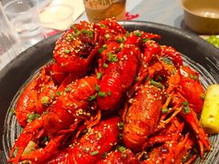 -肥肥虾庄·金牌油焖大虾(杨园滨江时代walk店)