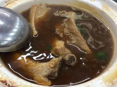 -新峰肉骨茶