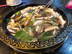 -尚品牛味汤锅火锅(康定总店)