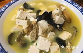 Bamboo Clam Stewed with Tofu