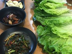 -肉甲韩国木炭烤肉(新壹街1店)