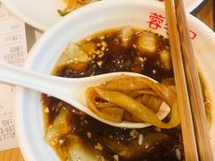 -蓉李记成都名小吃(武汉菱角湖万达店)