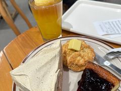 -A thing COFFEE(下梅林店)