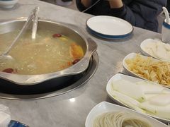 -光头药膳鸡(莱茵小镇店)
