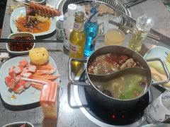 -金滏山·烤肉海鲜火锅自助(襄阳万达店)