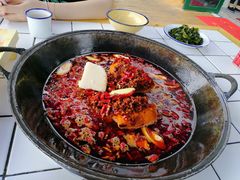 -瓜西西重庆火锅(花溪店)