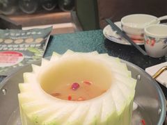 -得意咚瓜·顺德鱼生·冬瓜火锅(深圳首店)